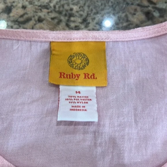 Ruby Rd. Pink Blouse - Picture 4 of 4